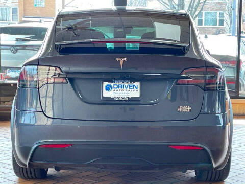 2022 Tesla Model X Plaid