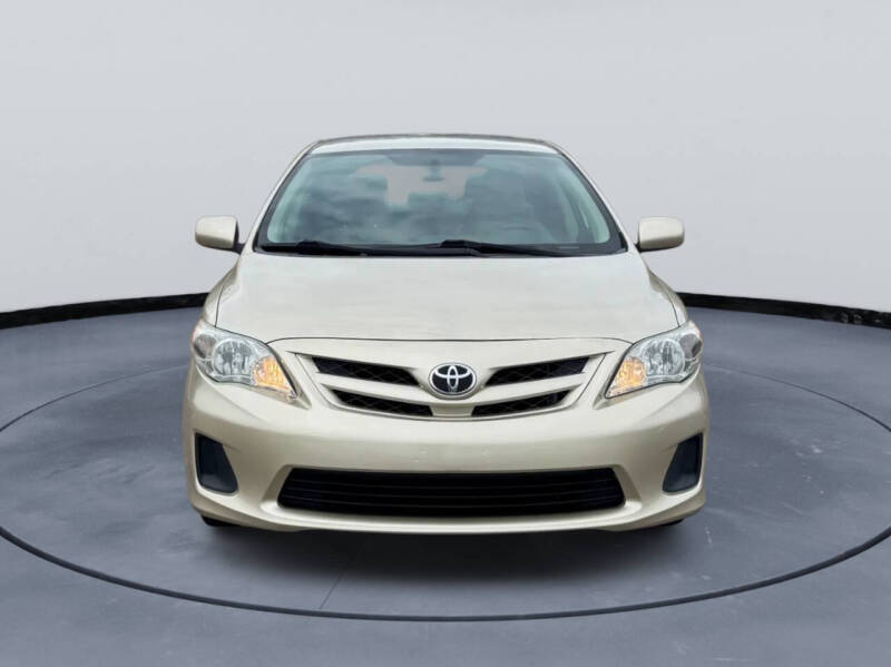 2013 Toyota Corolla LE