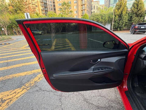 2019 Hyundai Veloster