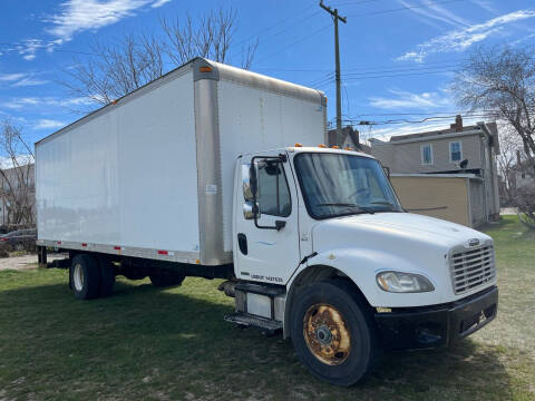 2005 Freightliner M2 106