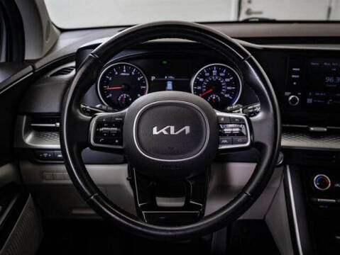 2023 Kia Carnival