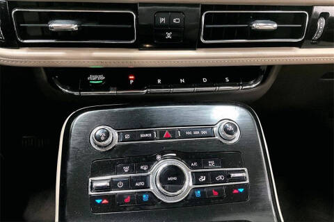 2021 Lincoln Nautilus Reserve