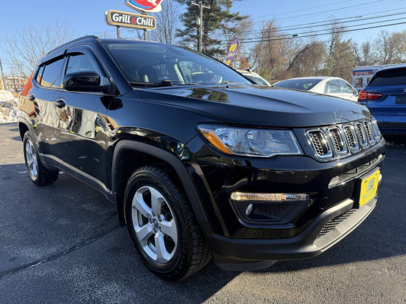 2017 Jeep All-New Compass Latitude's photo