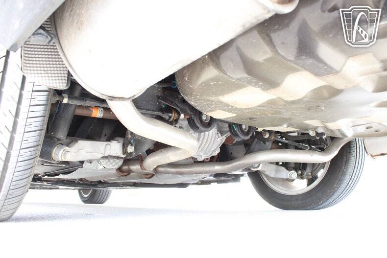 2005 Ford Thunderbird Deluxe