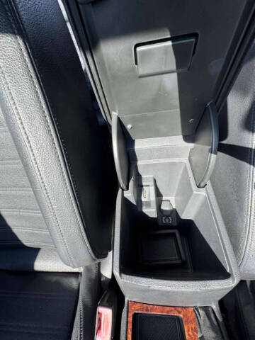 2012 Volkswagen Passat SEL