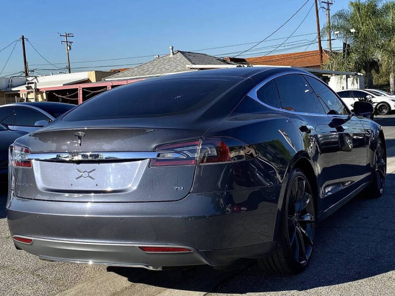 2016 Tesla Model S 70