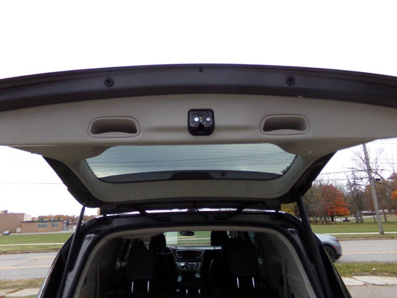 2018 Chrysler Pacifica Touring L