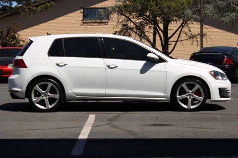 2017 Volkswagen Golf GTI S