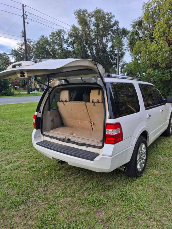 2011 Ford Expedition Limited