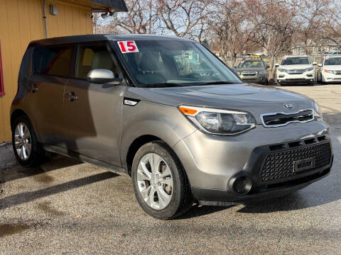 2015 Kia Soul +
