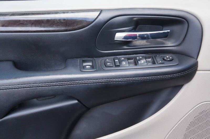 2020 Dodge Grand Caravan SE