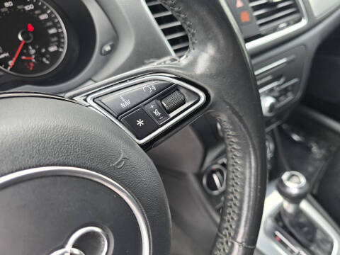 2018 Audi Q3 2.0T Premium