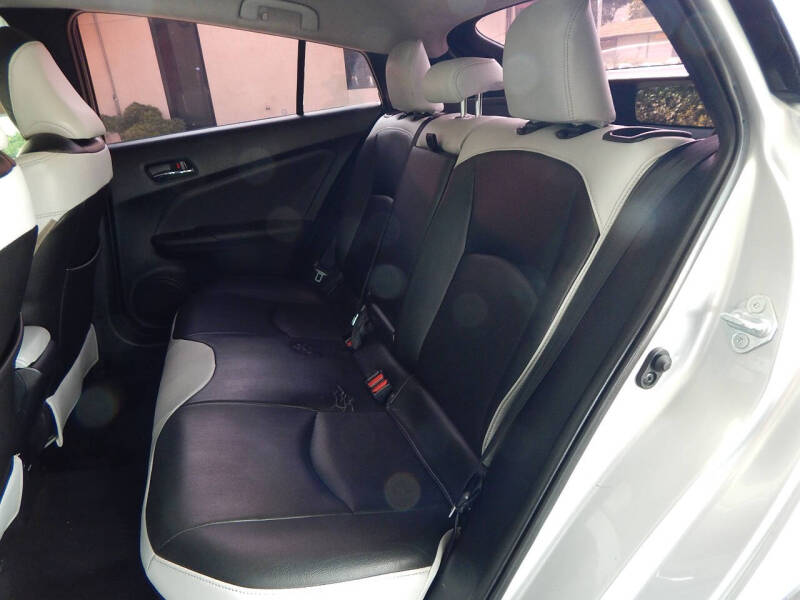 2017 Toyota Prius Two