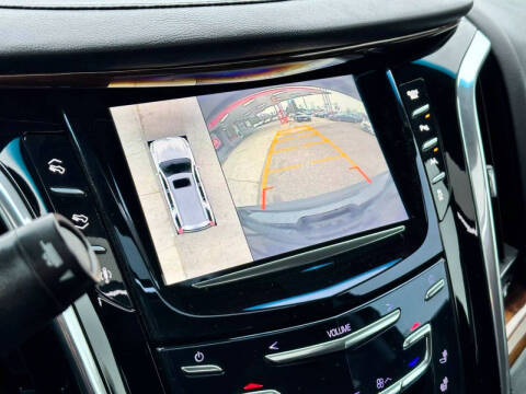 2016 Cadillac Escalade Luxury Collection