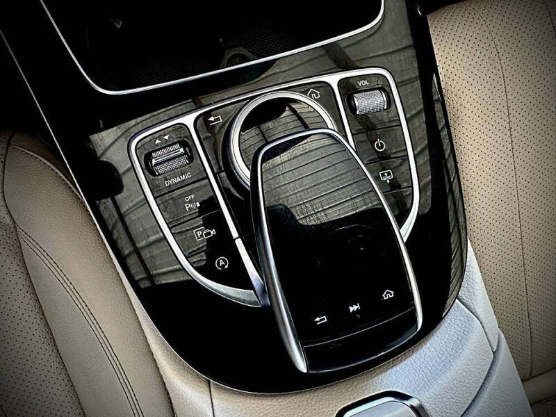 2017 Mercedes-Benz E-Class E 300 4MATIC