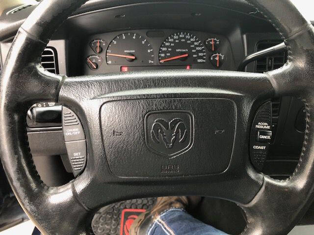 2003 Dodge Dakota