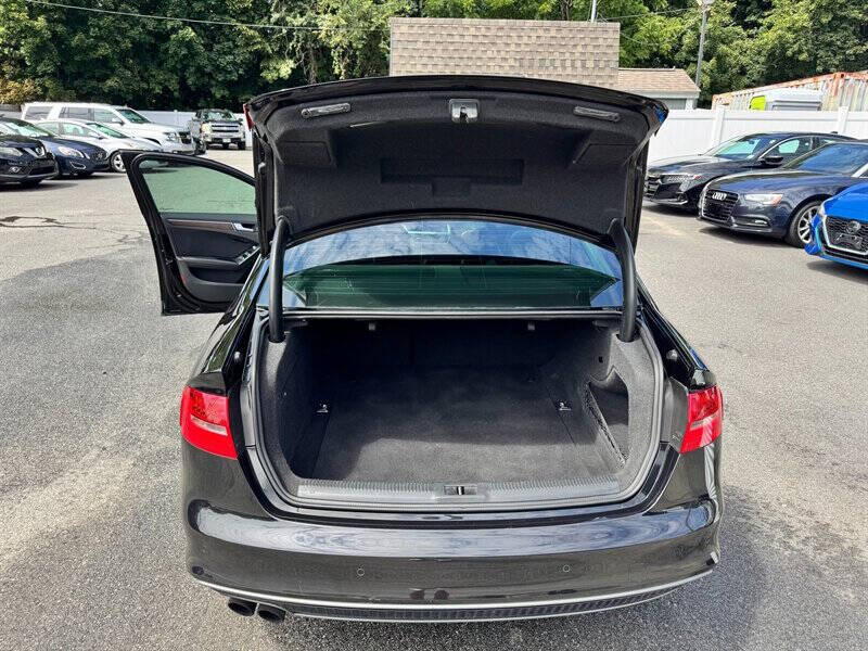 2015 Audi A4 2.0T quattro Premium Plus