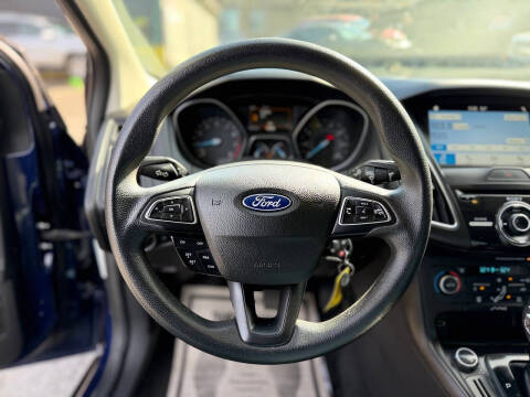 2017 Ford Focus SEL