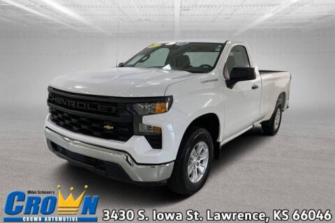 2022 Chevrolet Silverado 1500 for sale at Crown Automotive of Lawrence Kansas in Lawrence KS