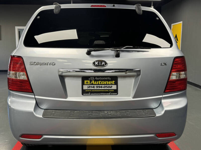 2008 Kia Sorento LX photo 5