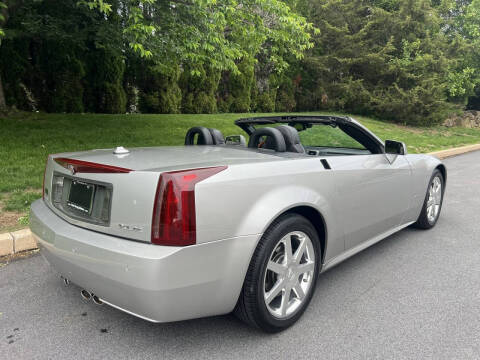 2004 Cadillac XLR