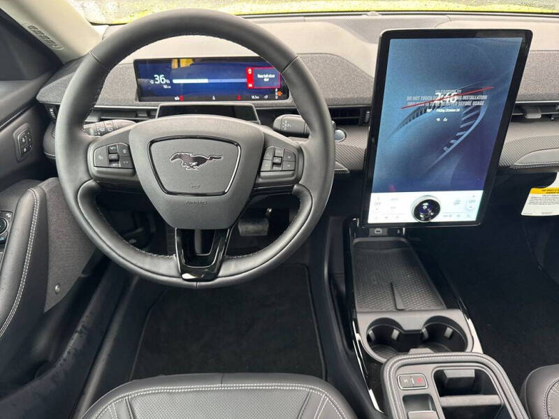 2025 Ford Mustang Mach-E Premium