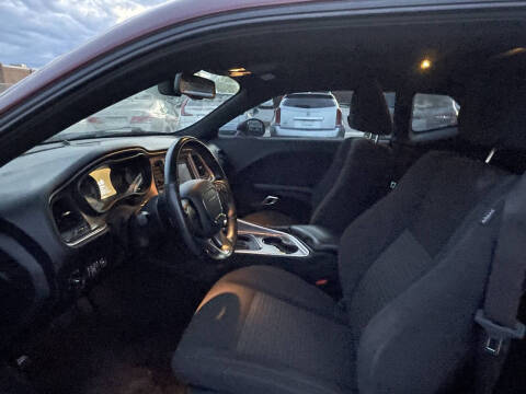 2019 Dodge Challenger SXT