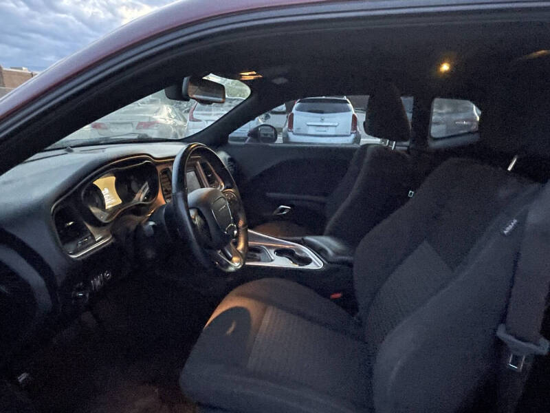 2019 Dodge Challenger SXT