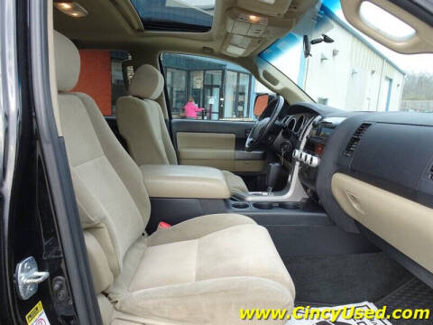 2012 Toyota Sequoia SR5