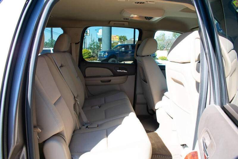 2012 Chevrolet Suburban LS