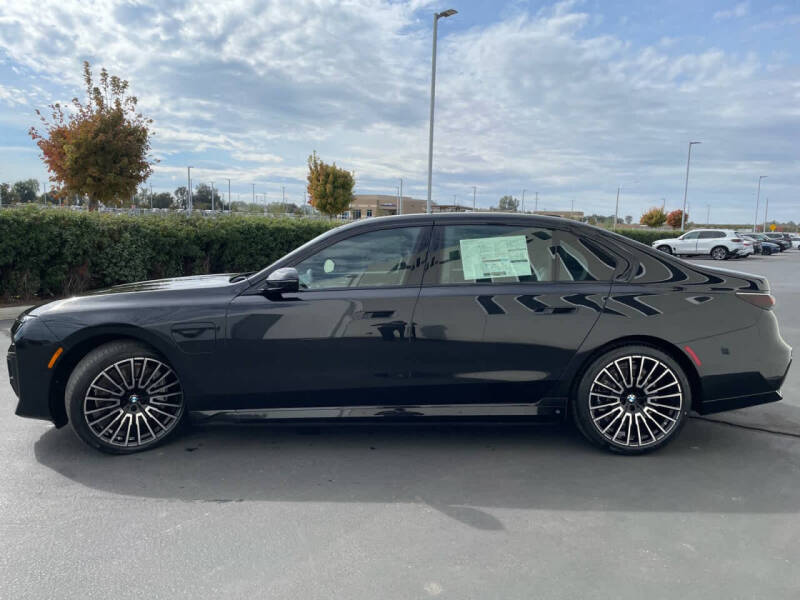 2026 BMW 7 Series 750e xDrive