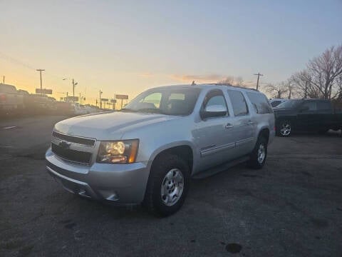 2014 Chevrolet Suburban for sale at EGM Auto in Midwest City OK