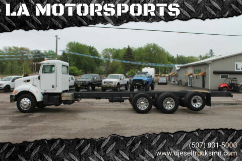 2005 Peterbilt 335 for sale at L.A. MOTORSPORTS in Windom MN