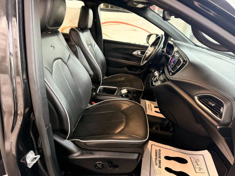 2020 Chrysler Pacifica