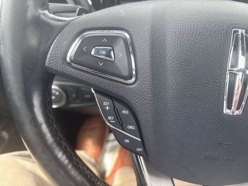 2017 Lincoln MKC Select