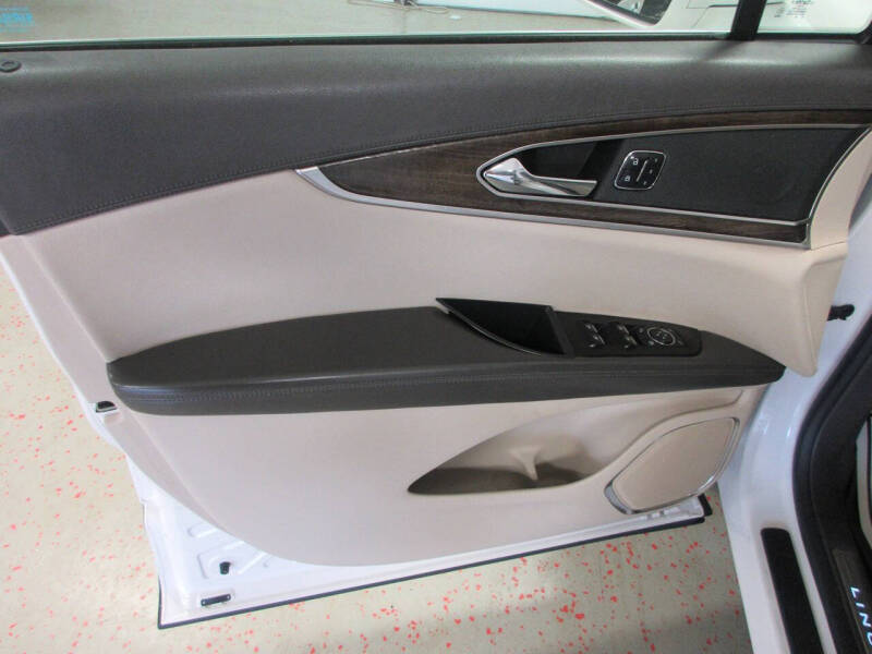 2016 Lincoln MKX Select
