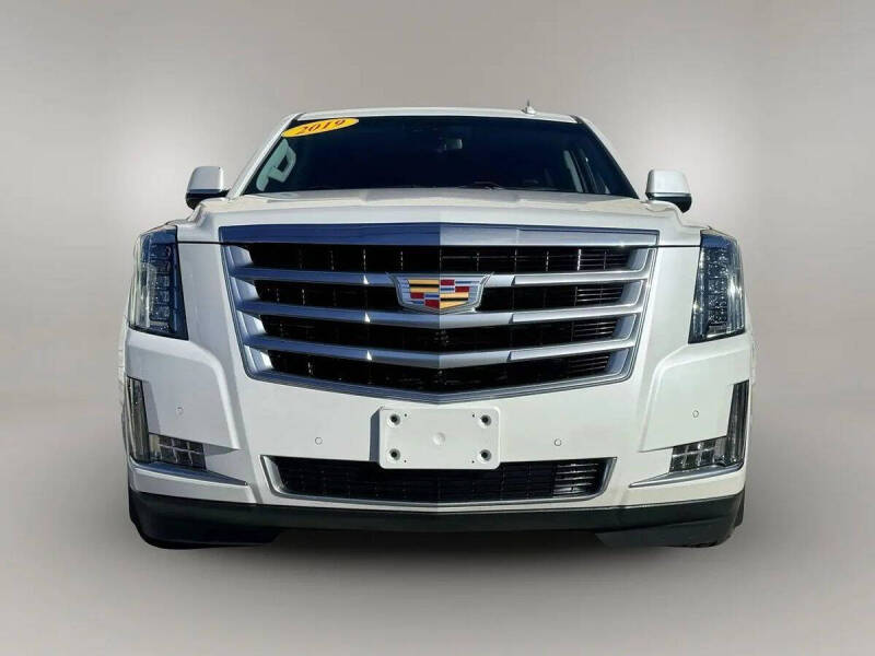 2019 Cadillac Escalade ESV Luxury