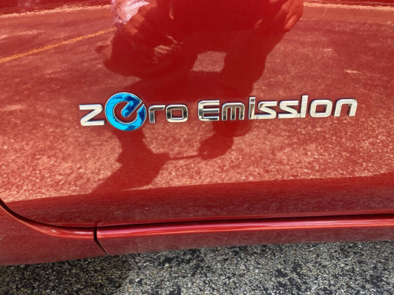2012 Nissan LEAF SL