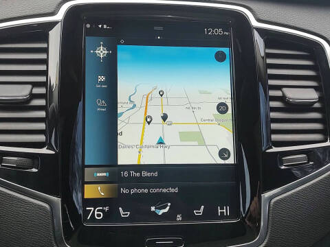 2022 Volvo XC90 T5 Momentum