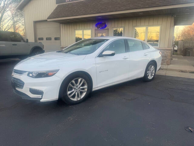 2018 Chevrolet Malibu for sale at Legit Motors in Elkhart, IN