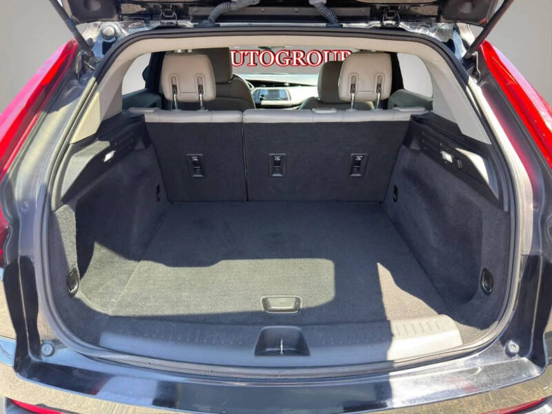 2019 Cadillac XT4 Luxury