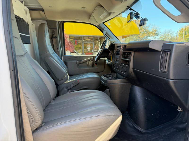 2020 Chevrolet Express 2500