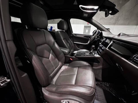 2020 Porsche Macan S