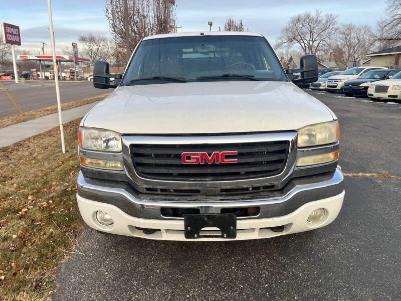 2007 GMC Sierra Classic 2500HD SLE1 photo 7