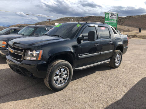 2007 Chevrolet Avalanche for sale at Hilltop Motors in Globe AZ