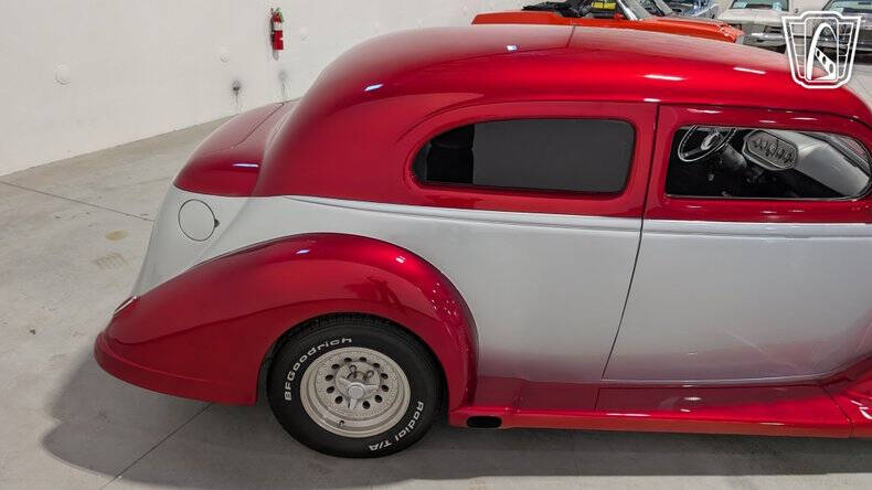 1937 Nash Lafayette