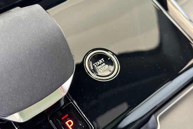 2025 Land Rover Range Rover Sport P400 Dynamic SE