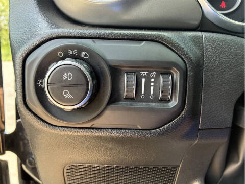 2022 Jeep Gladiator Willys Sport