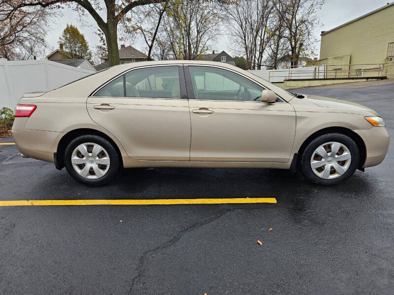 2008 Toyota Camry LE photo 12