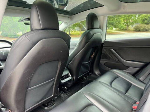 2019 Tesla Model 3 Mid Range